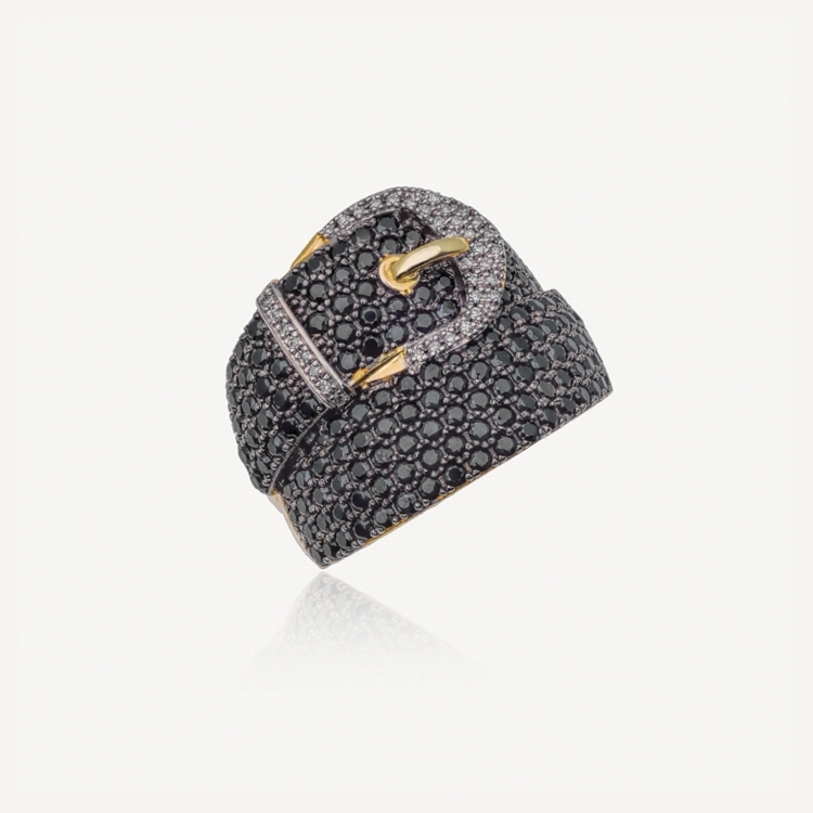 Ring with black spinels and diamonds