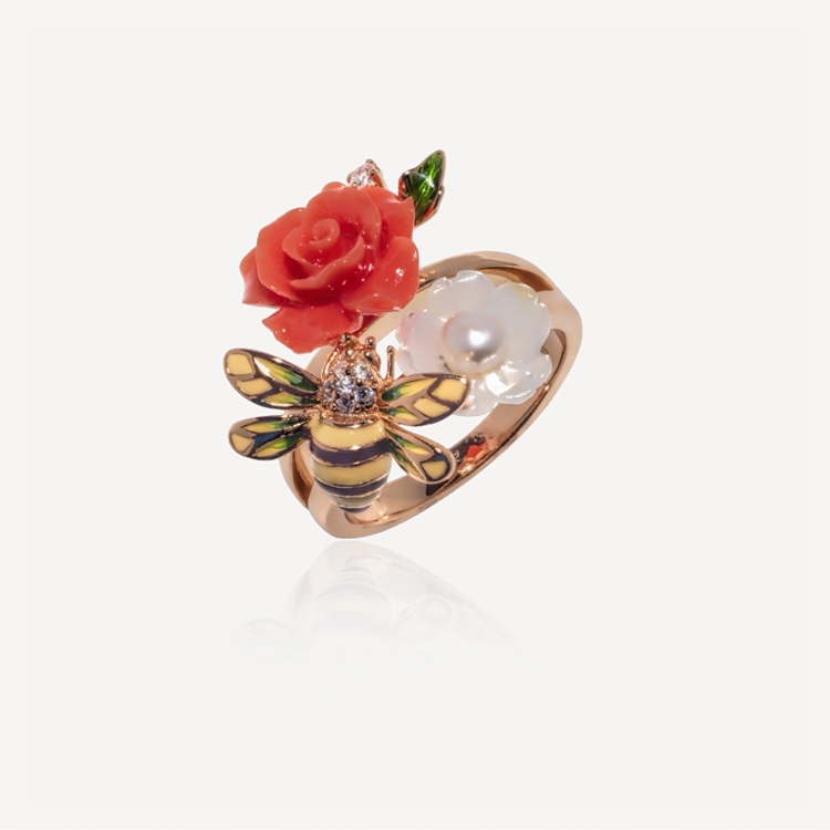 Ring with coral rose and bee Ring with coral rose and bee