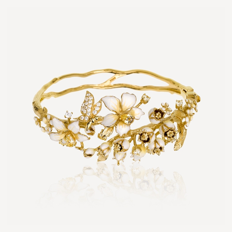 Bracelet with lilies-of-the-valley