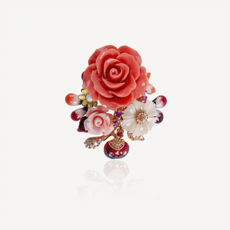 Brooch-pendant with coral rose