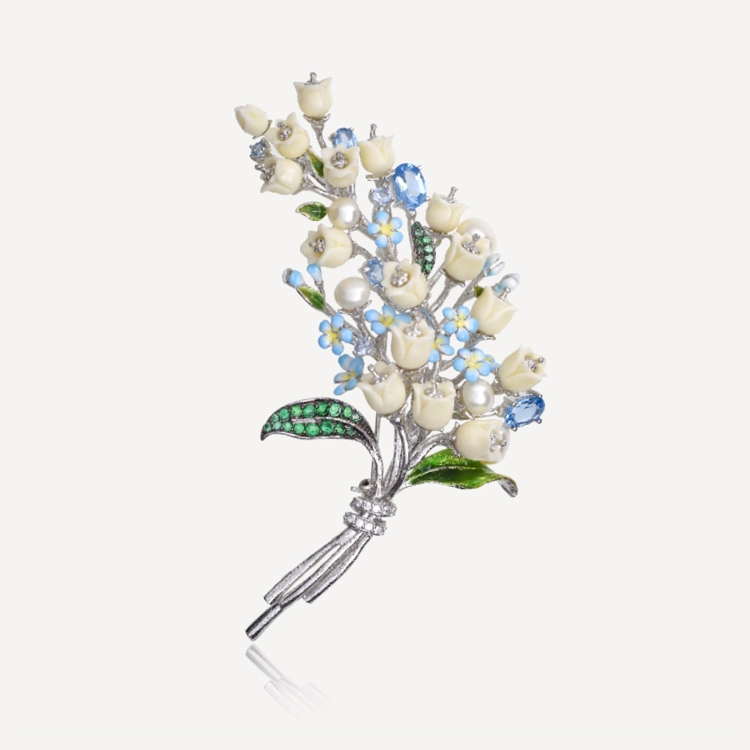 Big brooch with forget-me-nots Big brooch with forget-me-nots