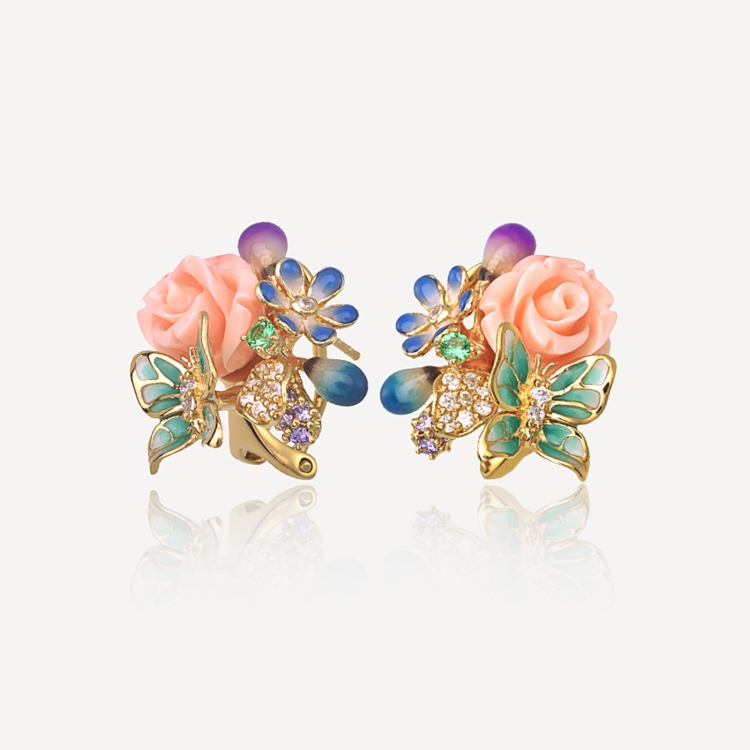 Earrings with pink roses and butterflies