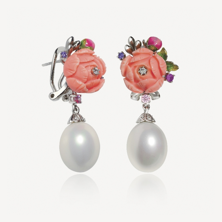 Earrings with pink peonies and pearls Earrings with pink peonies and pearls