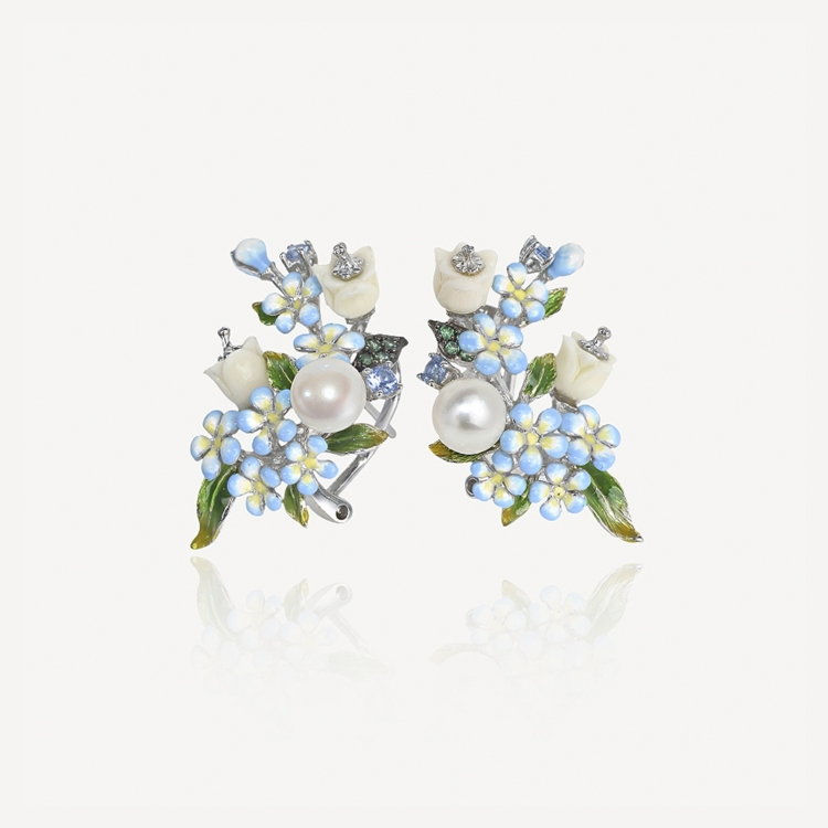 Earrings with forget-me-nots Earrings with forget-me-nots