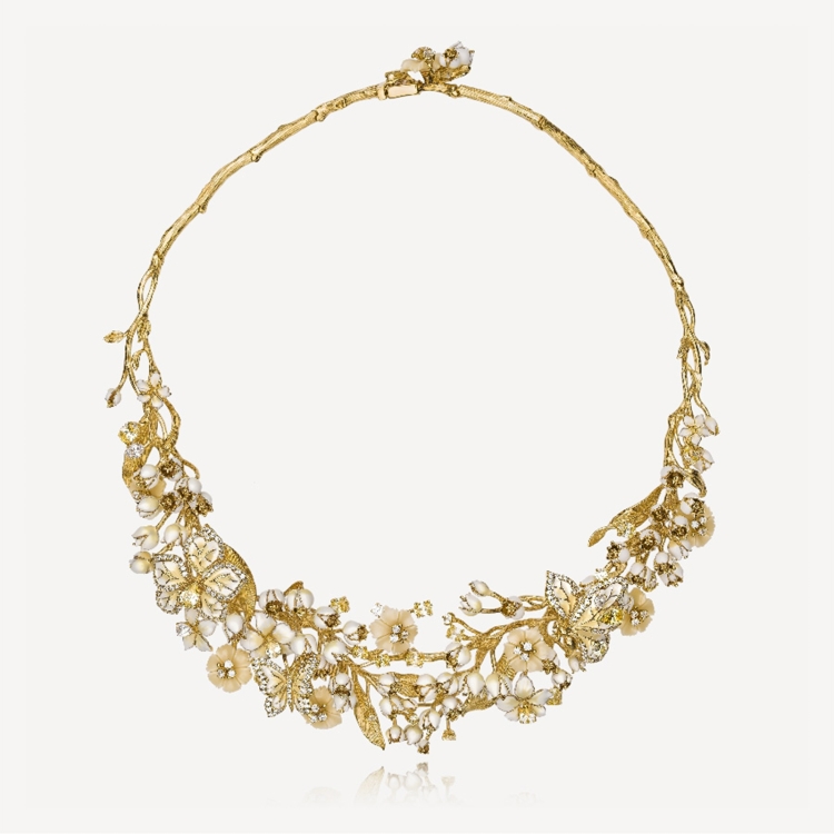 Necklace with lilies-of-the-valley