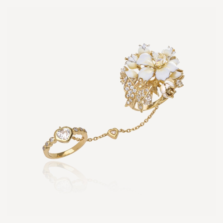 Chained ring with lilies-of-the-valley Chained ring with lilies-of-the-valley